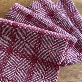 handwoven scarf (cherry wine red) 変形網代の手織りマフラー(赤系)の画像
