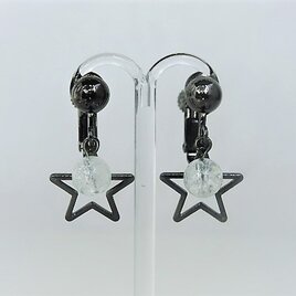 ★1粒のクラッシュ水晶In黒スター・イヤリング★