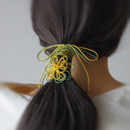 ヘアゴム「もえいづる、君」（黄×淡緑）
