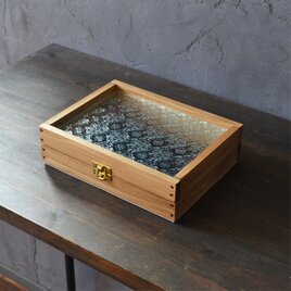 国産ひのきとレトロガラスのコレクションケース Ｍ size（フローラガラス／金具ゴールド）