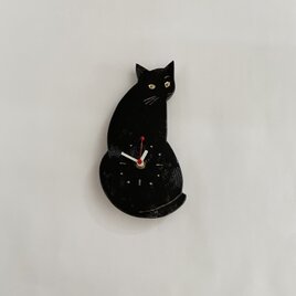 黒ねこの掛け時計
