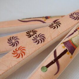 日本刺繡の鼻緒　春駒（生成✖️紫）の画像