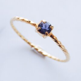 アイオライト・ラウンドカット・極細ツイストリング