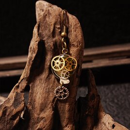 歯車の片耳ピアス(黄緑)