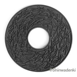 南部鉄器 鍋敷き 釜敷 松葉（黒）14.5cmの画像