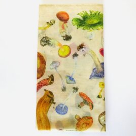 きのこハンカチ（クリーム色）