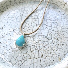 Drop turquoise necklaceの画像