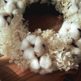 cotton white wreathの画像