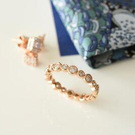 18K エタニティーダイヤモンドリング