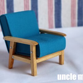 ドール用ソファ1人掛け（色：ブルー×オーク）　1/12ミニチュア家具の画像