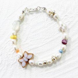 Perl bracelet