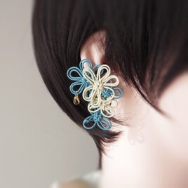 かたっぽイヤーカフ「すがし済々」（アイボリー×縹）