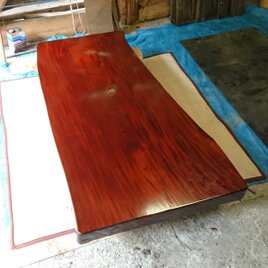 【大特価セール】ケヤキ一枚板最高級座卓・ローテーブル 拭き漆仕上げ【一点物】の画像