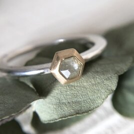Hexagonal natural diamond solitaire ring  K18YG / SV950  #11.5の画像