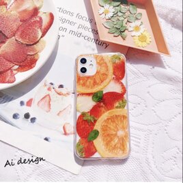 可愛い ♡  押しフルーツ 　いちご  スマホケース 押し花ケース /iphoneケースの画像