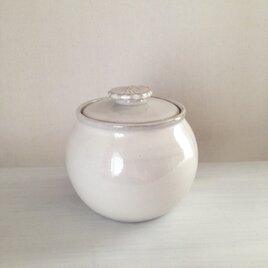 白磁蓋物 | iichi 日々の暮らしを心地よくするハンドメイドや