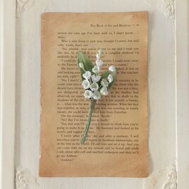 染め花のスズランのコサージュ(S)