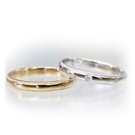 Pt900＜プラチナ＞K18＜イエローゴールド＞ミルグレイン加工の結婚指輪／ペア価格の画像