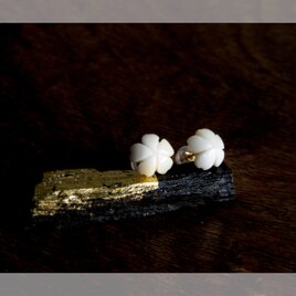 K18 桜 dome ⋮ Makkoh ⋮ stud earrings