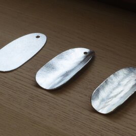 錫の靴べら　自分の靴や足に馴染む　自由自在に曲げられる　国産　伝統工芸