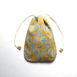 ほんのりまるくて細長いきんちゃく　森・動物、イエロー　［残り1点］