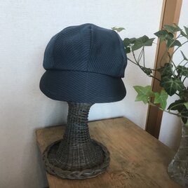 燕のキャスケット帽子の画像