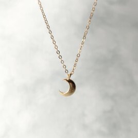 クレッセントムーンネックレス　14kgf　の画像