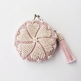 手編みのがま口ポーチ　ハート模様(ピンク)の画像