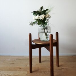 Plant Stand  ’float’　ウォールナット材　プランタースタンド　フラワースタンド　花台の画像