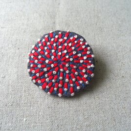 刺繍ブローチ　燦々の画像