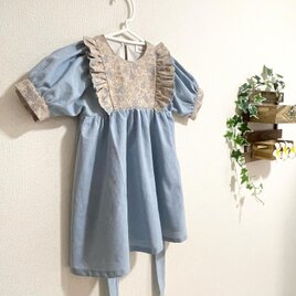 お姫様になれちゃう♥(七部袖への変更可能)　バックリボンとサイドフリルが可愛いワンピース　　ダンガリー　シンデレラカラー