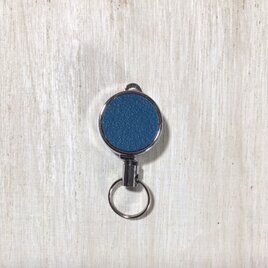 リールキーホルダー（革色コバルトブルー・イニシャル入れ無料）の画像