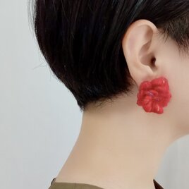 赤い毛糸のピアス　の画像