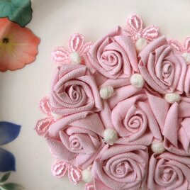桜色♪ペールピンク　ローズブーケ　ブローチの画像
