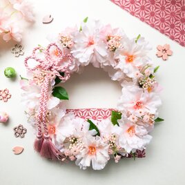 ほんのりピンク＊八重桜のリースの画像