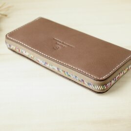 ほっこり落ち着くココアブラウン 虹色ラウンドファスナー長財布
