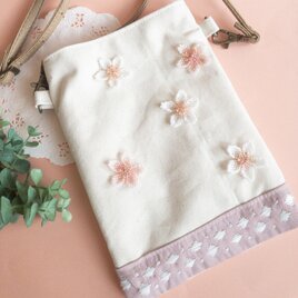 桜のビーズ立体刺繍スマホショルダーの画像