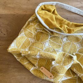 【内布変更】でかくたBag　刺繍イエローの画像