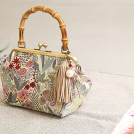 妖精の森「イエロー」バンブーハンドルフレームクラッチポーチの画像