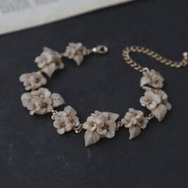 Flowergarden bracelet