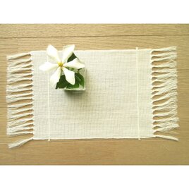 ５）手織り・白麻（ラミー）・花瓶敷の画像