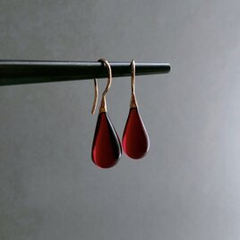 Teardrop - red (long type)の画像