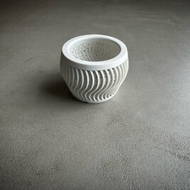 植木鉢　メッシュ植木鉢 ジャイロイド植木鉢 (波)