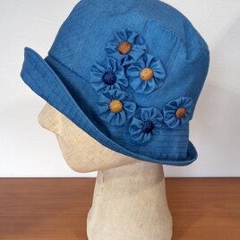 藍染の帽子・花の画像