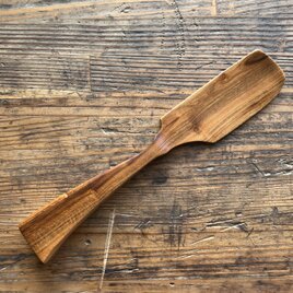 梅の木のバターナイフ〈左〉