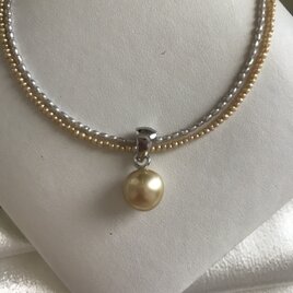 南洋真珠(ゴールド)ネックレスの画像