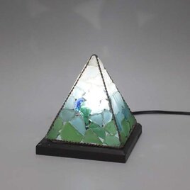 シーグラスのランプ　ピラミッドランプSー52の画像