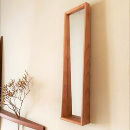 スリムな掛け鏡　<チェリー>　の画像