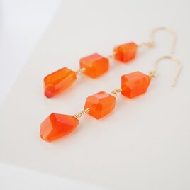 カーネリアンピアス / 14KGF