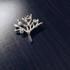 tree broach【silver925】オパール　パール　レモンクォーツ　ペリドットの画像